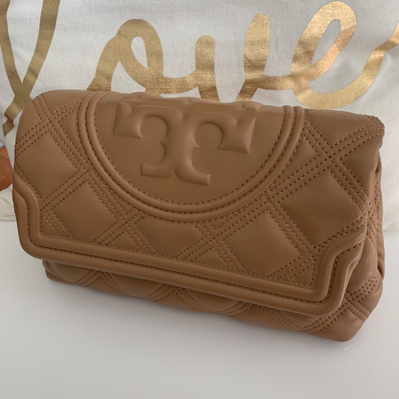 Tory Burch Fleming Soft Clutch - Picture 11 of 11